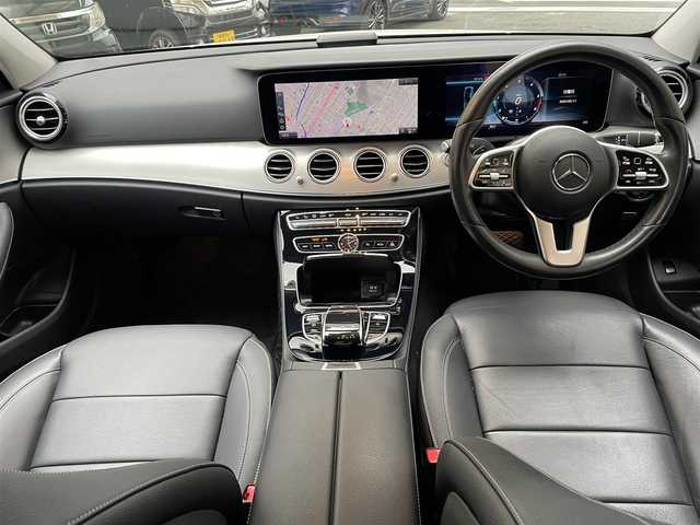 メルセデス・ベンツ Ｅ２２０ｄ アバンギャルド 静岡県 2019(平31)年 8.9万km ダイヤモンドホワイト 純正ナビ/フルセグTV/BT/SD/USB/全方位カメラ/黒革シート/ブルメスターサウンドシステム/パワートランク/衝突軽減ブレーキ/アテンションアシスト/レーンキープアシスト/ブラインドスポットモニター/クリアランスソナー/ヘッドアップディスプレイ/レーダークルーズコントロール/前後ドライブレコーダー/ビルトインETC/前席シートヒーター /前席メモリー付パワーシート/パフュームアトマイザー/純正17インチAW/スマートキー×2/保証書/取扱説明書/R4/6点検記録簿有