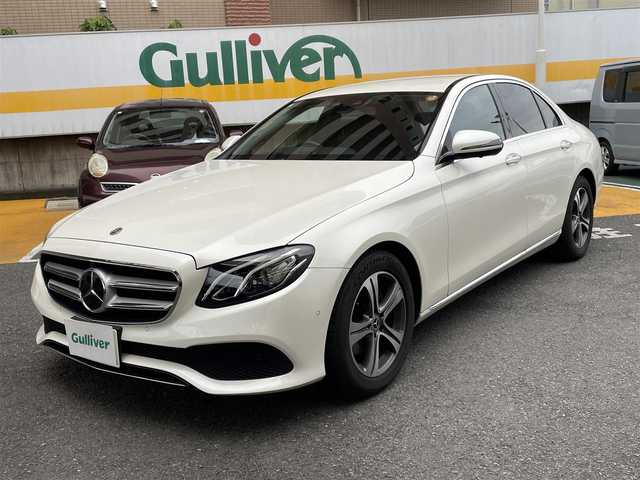 メルセデス・ベンツ Ｅ２２０ｄ アバンギャルド 静岡県 2019(平31)年 8.9万km ダイヤモンドホワイト 純正ナビ/フルセグTV/BT/SD/USB/全方位カメラ/黒革シート/ブルメスターサウンドシステム/パワートランク/衝突軽減ブレーキ/アテンションアシスト/レーンキープアシスト/ブラインドスポットモニター/クリアランスソナー/ヘッドアップディスプレイ/レーダークルーズコントロール/前後ドライブレコーダー/ビルトインETC/前席シートヒーター /前席メモリー付パワーシート/パフュームアトマイザー/純正17インチAW/スマートキー×2/保証書/取扱説明書/R4/6点検記録簿有