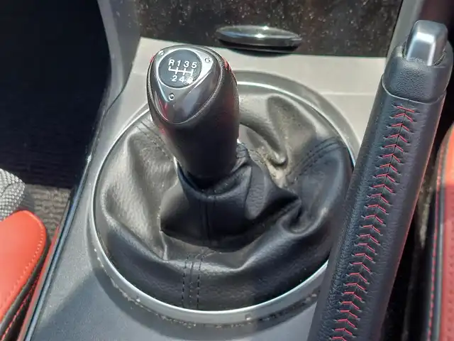 マツダ ＲＸ－８ スピリットR 東京都 2013(平25)年 4.8万km クリスタルホワイトパールマイカ 社外ナビ/フルセグ/ETC/オートライト/ハーフレザーシート/レカロシート/スマートキー/純正18インチAW/ステアリングスイッチ