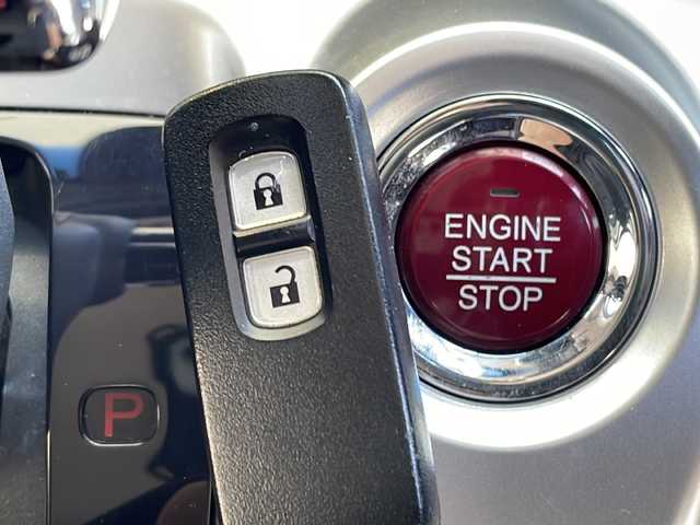 ホンダ Ｎ ＷＧＮ カスタム G ターボパッケージ 愛知県 2015(平27)年 3.8万km プレミアムホワイトパール 純正SDナビ/クルーズコントロール/ワンセグ/CD/DVD/Bluetooth/バックカメラ/純正アルミホイール/オートライト/ETC/ステアリングスイッチ/スマートキー/プッシュスタート