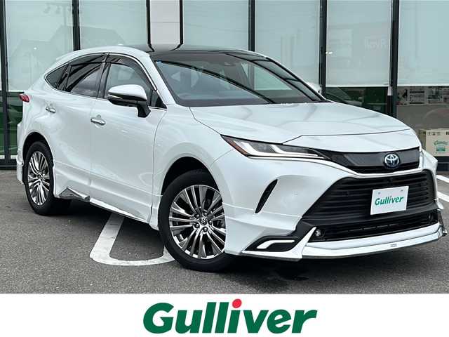 トヨタ ハリアー ハイブリッド Z レザーパッケージ 岐阜県 2023(令5)年 1万km プラチナホワイトパールマイカ 登録時走行距離9295km/デジタルインナーミラー　/調光パノラマルーフ　/純正１２．３インチナビ　/フルセグＴＶ　/トヨタセーフティセンス　/ＪＢＬプレミアムサウンド　/バックカメラ　/サイドカメラ　/ワンオーナー　/パワーシート　/パワーバックドア/エアシート/シートヒーター/ステアリングヒーター/レーンキープアシスト/前後コーナーセンサー/LEDヘッドライト/フォグランプ/オートライト/オートマチックハイビーム/純正フロアマット/純正アルミホイール/ETC2/0/アイドリングストップ/スマートキー/スペアキー/プッシュスタート