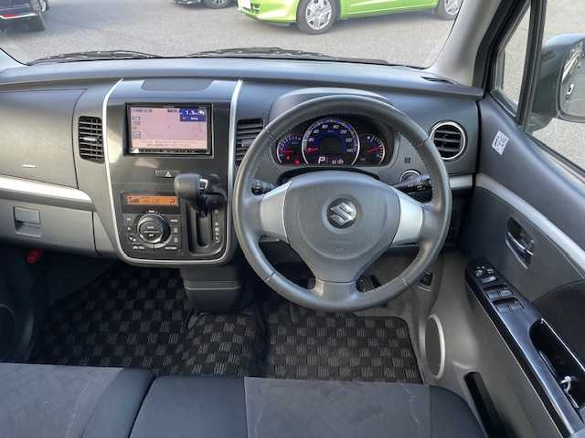スズキ ワゴンＲ スティングレー リミテッドⅡ 茨城県 2012(平24)年 8.6万km 黒 【(株)IDOMが運営する【じしゃロン水戸店】の自社ローン対象車両になります。こちらは現金ご利用時の価格です。自社ローンご希望の方は別途その旨お申付け下さい。】/社外ナビ/TV/CD/SD/プッシュスタート/スマートキー/シートヒーター/シートリフター/革巻きステアリング/純正アルミホイール/社外ドアバイザー/社外フロアマット