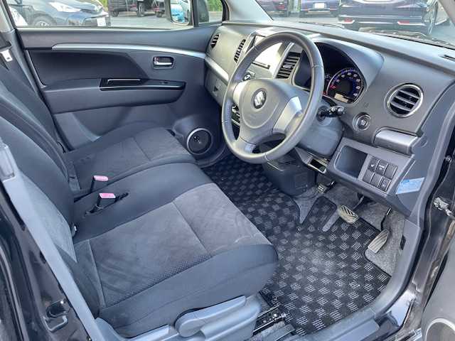 スズキ ワゴンＲ スティングレー リミテッドⅡ 茨城県 2012(平24)年 8.6万km 黒 【(株)IDOMが運営する【じしゃロン水戸店】の自社ローン対象車両になります。こちらは現金ご利用時の価格です。自社ローンご希望の方は別途その旨お申付け下さい。】/社外ナビ/TV/CD/SD/プッシュスタート/スマートキー/シートヒーター/シートリフター/革巻きステアリング/純正アルミホイール/社外ドアバイザー/社外フロアマット