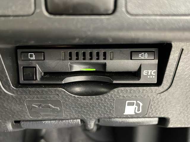 トヨタ ルーミー カスタムG 岐阜県 2019(令1)年 4.6万km パールホワイトⅢ 純正ナビ/CD/DVD/Bluetooth/SD/フルセグTV/バックモニター/両側パワースライドドア/プリクラッシュセーフティシステム/クリアランスソナー/シートヒーター/クルーズコントロール/オートLEDヘッドライト/オートマチックハイビーム/電動格納ミラー/オートリトラミラー/ステアリングスイッチ/前後ドライブレコーダー/ETC/スマートキー/プッシュスタート