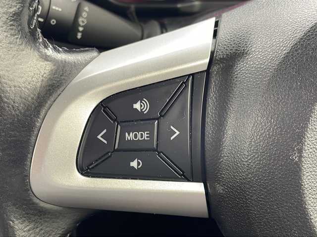 トヨタ ルーミー カスタムG 岐阜県 2019(令1)年 4.6万km パールホワイトⅢ 純正ナビ/CD/DVD/Bluetooth/SD/フルセグTV/バックモニター/両側パワースライドドア/プリクラッシュセーフティシステム/クリアランスソナー/シートヒーター/クルーズコントロール/オートLEDヘッドライト/オートマチックハイビーム/電動格納ミラー/オートリトラミラー/ステアリングスイッチ/前後ドライブレコーダー/ETC/スマートキー/プッシュスタート