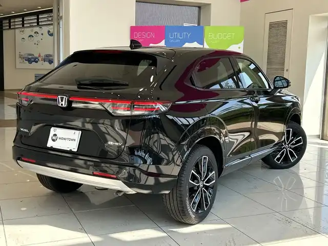 ホンダ ヴェゼル ハイブリッド e:HEV Z 埼玉県 2025(令7)年 0.1千km クリスタルブラックパール 純正メモリナビ/　　BT/フルセグ/Apple CarPlay /バックカメラ /パワーバックドア /レーダークルーズコントロール /LEDオートライト /ハーフレザーシート /シートヒーター /純正18インチアルミホイール/ブラインドスポットモニター /ワイヤレス充電 /ステアリングヒーター/ステアリングスイッチ/純正ETC2.0