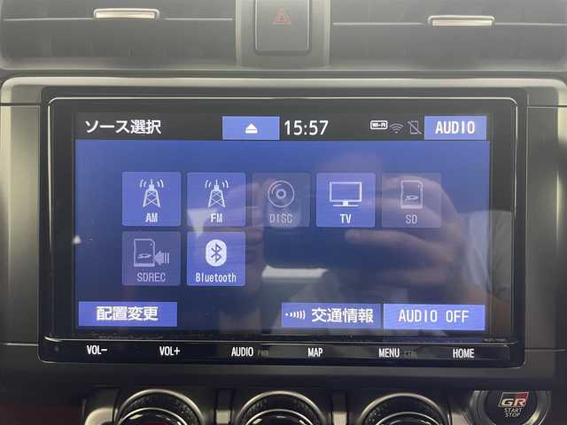 トヨタ ＧＲ８６ RZ 群馬県 2023(令5)年 1.1万km クリスタルホワイトパール 純正9インチナビ（NSZT-Y68T)/・AM/FM/CD/DVD/SD/Bluetooth/フルセグTV/バックカメラ/ハーフレザーシート/前席シートヒーター /クルーズコントロール/スマートキー /プッシュスタート/ETC/LEDヘッドライト/オートライト/バックフォグランプ/純正18インチアルミホイール