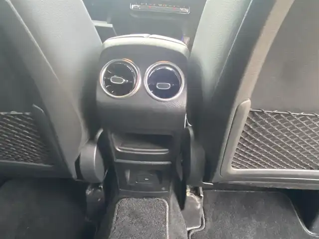 メルセデス・ベンツ Ｍ・ベンツ Ｂ２００ｄ AMGライン 福岡県 2023(令5)年 2.8万km コスモスブラック ・レーダーセーフティＰＫＧ/・純正ＨＤＤナビ／ＵＳＢ／ＢＴ/・バックカメラ/・ハーフレザーシート／シートヒーター/・ＰＷバックドア/・ＬＥＤライト/・ドライブレコーダー/・地デジ/・キーレスゴー/・保証書/・取扱説明書