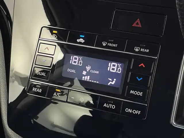 日産 エルグランド 250ハイウェイスターS 新潟県 2021(令3)年 3万km 黒 純正メーカーオプション10インチナビ/両側パワースライドドア/LEDヘッドライト/アラウンドビューモニター/クロストラフィック/コーナーセンサー/純正18インチアルミ/プッシュスタート/レーダークルーズコントロール/エマージェンシーブレーキ/ETC