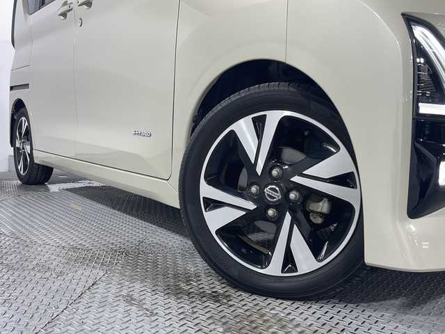 日産 ルークス HWS Gターボ プロパイロットED 広島県 2020(令2)年 3.7万km フローズンバニラパール 純正９型ナビ　/全周囲カメラ　/ハンズフリーオートスライドドア　/プロパイロット　/衝突軽減ブレーキ　/オートハイビーム　/レーンキープ　/誤発進抑制　/ＬＥＤヘッドランプ　/電動パーキングブレーキ　/ＥＴＣ　/ドラレコ/純正１５インチアルミホイール(165/55/R15)/エアバッグ(運転席/助手席/サイド)