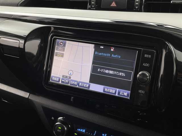 トヨタ ハイラックス Z 長野県 2020(令2)年 5万km スーパーホワイトⅡ 禁煙車/純正ナビ/【NSZT-W66T】/(CD/DVD/フルセグTV/Bluetooth)/セーフティセンス/・レーンディパーチャーアラート/・ロードサインアシスト/・レーダークルーズコントロール/・先行車発進告知/・クリアランスソナー/バックカメラ/ETC/革巻きステアリング/ステアリングスイッチ/アイドリングストップ/LEDヘッドライト/フォグランプ/オートライト/スマートキー/Pスタート/電動格納ミラー/XTREME-J　17インチAW/純正フロアマット/純正AWスタッドレス積み込み