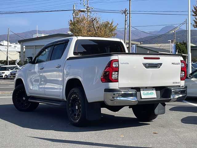 トヨタ ハイラックス Z 長野県 2020(令2)年 5万km スーパーホワイトⅡ 禁煙車/純正ナビ/【NSZT-W66T】/(CD/DVD/フルセグTV/Bluetooth)/セーフティセンス/・レーンディパーチャーアラート/・ロードサインアシスト/・レーダークルーズコントロール/・先行車発進告知/・クリアランスソナー/バックカメラ/ETC/革巻きステアリング/ステアリングスイッチ/アイドリングストップ/LEDヘッドライト/フォグランプ/オートライト/スマートキー/Pスタート/電動格納ミラー/XTREME-J　17インチAW/純正フロアマット/純正AWスタッドレス積み込み