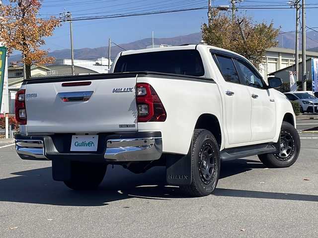 トヨタ ハイラックス Z 長野県 2020(令2)年 5万km スーパーホワイトⅡ 禁煙車/純正ナビ/【NSZT-W66T】/(CD/DVD/フルセグTV/Bluetooth)/セーフティセンス/・レーンディパーチャーアラート/・ロードサインアシスト/・レーダークルーズコントロール/・先行車発進告知/・クリアランスソナー/バックカメラ/ETC/革巻きステアリング/ステアリングスイッチ/アイドリングストップ/LEDヘッドライト/フォグランプ/オートライト/スマートキー/Pスタート/電動格納ミラー/XTREME-J　17インチAW/純正フロアマット/純正AWスタッドレス積み込み