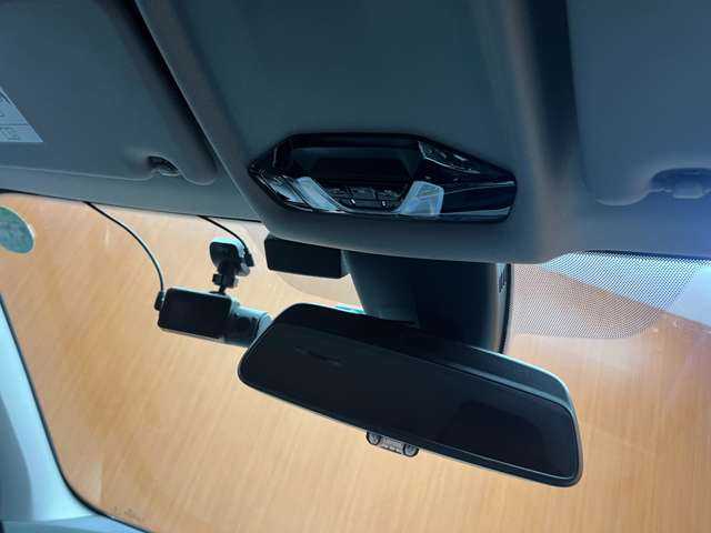 ＢＭＷ ＢＭＷ １１８ｄ プレイ エディションジョイ+ 千葉県 2020(令2)年 3.7万km アルピンホワイトⅢ コンフォートＰＫＧ　/ＡＣＣ　/ナビ　/Ｂカメラ　/Ｂｌｕｅｔｏｏｔｈ接続　/電動シート　/電動リアゲート　/ＬＥＤヘッドライト　/パーキングアシスト　/ＰＤＣ　/衝突軽減Ｂ　/ＬＫＡ　/ＢＳＭ　/前後ドラレコ　/禁煙車