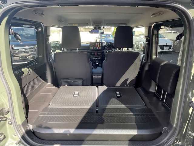 スズキ ジムニー シエラ JC 東京都 2024(令6)年 1.2万km ジャングルグリーン 純正ディスプレイオーディオ/バックカメラ/セーフティサポート/・デュアルセンサーブレーキサポート/・誤発進抑制機能/・車線逸脱警報機能/・ふらつき警報機能/・先行車発進お知らせ機能/・標識認識機能/・ハイビームアシスト/クルーズコントロール/デジタルインナーミラー/シートヒーター/LEDヘッドライト/アイドリングストップ/ステアリングスイッチ/プッシュスタート/フロアマット/ETC/スペアキー有