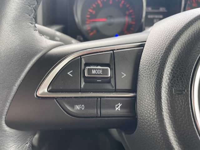 スズキ ジムニー シエラ JC 東京都 2024(令6)年 1.2万km ジャングルグリーン 純正ディスプレイオーディオ/バックカメラ/セーフティサポート/・デュアルセンサーブレーキサポート/・誤発進抑制機能/・車線逸脱警報機能/・ふらつき警報機能/・先行車発進お知らせ機能/・標識認識機能/・ハイビームアシスト/クルーズコントロール/デジタルインナーミラー/シートヒーター/LEDヘッドライト/アイドリングストップ/ステアリングスイッチ/プッシュスタート/フロアマット/ETC/スペアキー有