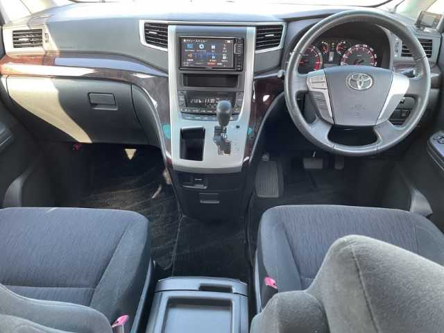 トヨタ アルファード 240S 岩手県 2014(平26)年 7.9万km ブラック エンスタ/アルパインSDナビ/ETC/電動格納ミラー/フルセグ/4WD/WAC/両側パワースライドドア/横滑り防止/レーダー探知機/二列目オットマン