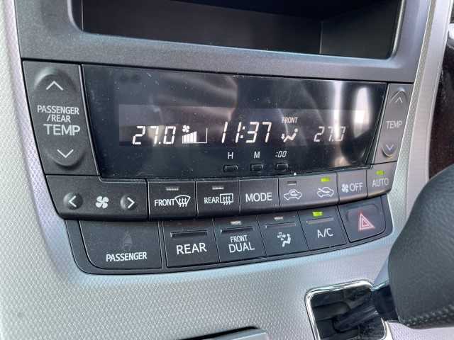 トヨタ アルファード 240S 岩手県 2014(平26)年 7.9万km ブラック エンスタ/アルパインSDナビ/ETC/電動格納ミラー/フルセグ/4WD/WAC/両側パワースライドドア/横滑り防止/レーダー探知機/二列目オットマン