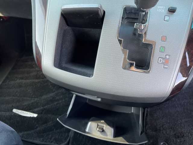 トヨタ アルファード 240S 岩手県 2014(平26)年 7.9万km ブラック エンスタ/アルパインSDナビ/ETC/電動格納ミラー/フルセグ/4WD/WAC/両側パワースライドドア/横滑り防止/レーダー探知機/二列目オットマン