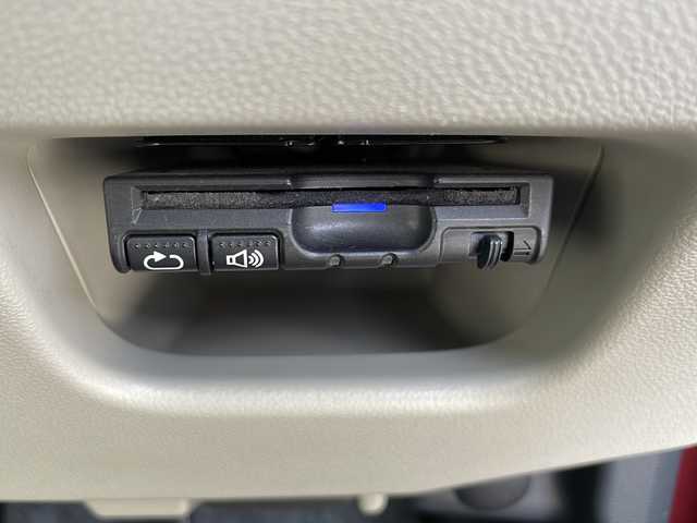 ダイハツ キャスト スタイル G SAⅡ 兵庫県 2016(平28)年 6.4万km ファイアークォーツレッドM 社外SDナビ/フルセグテレビ/バックカメラ/アイドリングストップ/ドアバイザー/プッシュスタート/ETC/LEDヘッドライト/コーナーセンサー/純正フロアマット/ドアバイザー