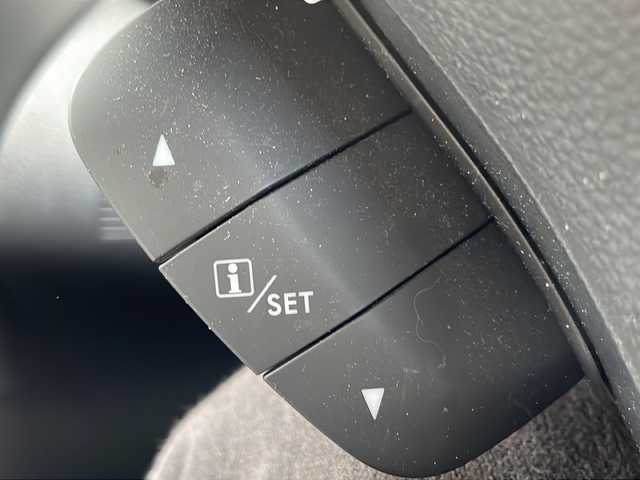 スバル インプレッサ スポーツ 2．0i アイサイト 岩手県 2015(平27)年 3.7万km ヴェネチアンレッドパール ワンオーナー 純正DIATONE SOUNDナビ バックC フルセグ レーダークルーズコントロール パドルシフト Bluetooth再生 Blu-ray再生 ETC オートHIDライト フォグランプ 純正16AW スマートキー