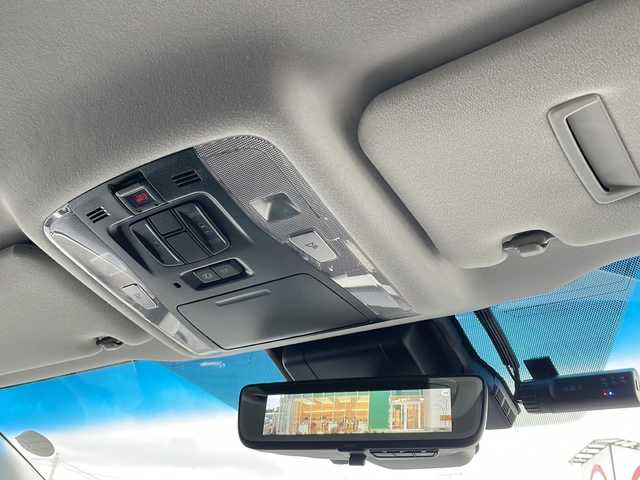 トヨタ ヴェルファイア ハイブリット ZR 青森県 2019(平31)年 11.2万km ホワイトパールクリスタルシャイン 4WD/OP寒冷地仕様/OP JBLプレミアムサウンド/純正SDナビ・フルセグTV/CD・DVD・Bluetooth・SD/OPパノラミックビューモニター/OPデジタルインナーミラー/黒合皮シート/前席エアシート・シートヒーター/両側パワースライドドア/OPパワーバックドア/セーフティセンス/プリクラッシュセーフティ/レーダークルーズコントロール/レーントレーシングアシスト/アダプティブハイビーム/インテリジェントクリアランスソナー/OPブラインドスポットモニター/前後ドライブレコーダー/ワイパーデアイサー/OP AC100V1500W/ビルトインETC2.0/OP3眼LEDヘッドライト/LEDフォグランプ/LEDリアフォグランプ/社外エアロ/社外車高調(純正車内)