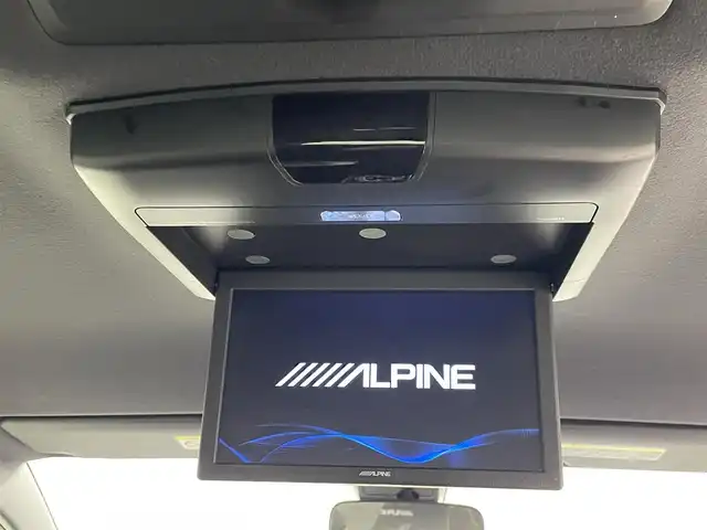 トヨタ ノア Si ダブルバイビー 熊本県 2017(平29)年 5.8万km ブラック 禁煙車　/アルパインナビEX10（ＢＴ・フルセグ・CD・ＤＶＤ・SD）/アルパインフリップダウンモニター　/バックカメラ　/ビルトインＥＴＣ　/クルーズコントロール/両側パワースライドドア　/衝突軽減ブレーキ　/先行車発進お知らせ機能/横滑り防止　/アイドリングストップ/純正フロアマット/純正16インチAW/オートライト/オートマチックハイビーム/LEDヘッドライト/フォグランプ/スマートキー/プッシュスタート