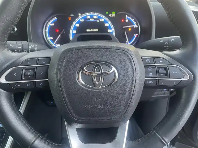 トヨタ ヴォクシー ハイブリッド S－Z 群馬県 2023(令5)年 2.4万km アティチュードブラックマイカ ワンオーナー/純正メモリナビ、地デジ、Bluetooth、CD/バックカメラ/ウインカーミラー/プリクラッシュセーフティ/ブラインドスポットモニター/レーダークルーズコントロール/革巻きステア/前席シートヒーター/ハーフレザーシート/純正フリップダウンモニター/両側パワースライドドア/社外ドライブレコーダー（前後録画）/LEDヘッドライト/ビルトインETC２．０/クリアランスソナー（前後）/オートステップ/AC100V電源/ミラーキャスト/整備手帳、取説