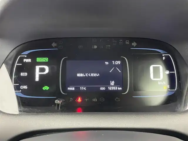 トヨタ アクア Z 富山県 2023(令5)年 1.3万km プラチナホワイトパールマイカ 純正10.5インチディスプレイオーディオ/（AM/FM/USB/BT/Miracast）/フルセグＴＶ/パノラミックビューモニター/ヘッドアップディスプレイ/モデリスタフロント/サイド/リアスポイラー/レーダークルーズコントロール/プリクラッシュセーフティ/アドバンスドパーク/レーンディパーチャーアラート/ブラインドスポットモニター/オートマチックハイビーム/クリアランスソナー/ビルトインＥＴＣ2.0/100V充電/スマートキー/プッシュスタート/ドアバイザー/純正フロアマット/保証書