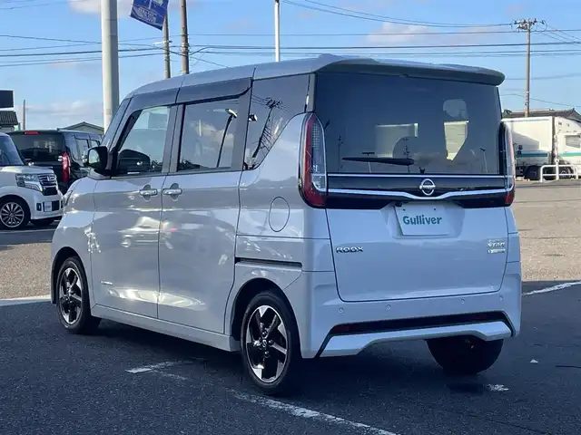 日産 ルークス HWS X プロパイロットED 新潟県 2022(令4)年 1.9万km ホワイトパール 純正9インチナビ(MM321D-L)/(AM/FM/CD/DVD/Bluetooth)/フルセグTV/プロパイロット/エマージェンシーブレーキ/レーンキープアシスト/アラウンドビューモニター/バックカメラ/両側パワースライドドア/ドライブレコーダー/D/N席シートヒーター/LEDヘッドライト/ビルトインETC/電動パーキング/SOSコール/コーナーセンサー/スマートキー/スペアキー×1/プッシュスタート/アイドリングストップ/ステアリングスイッチ/電動格納ミラー/純正14インチアルミホイール/取扱説明書/保証書