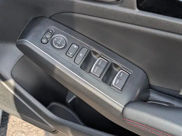 ホンダ シビック EX 福井県 2021(令3)年 2.7万km クリスタルブラックパール 純正ディスプレイオーディオ/・（フルセグTV/Bluetooth）/バックカメラ/BOSEサウンド/Honda SENSING/レーンキープアシスト/レーダークルーズコントロール/置くだけ充電/前席パワーシート/前席シートヒーター/ドライブレコーダー/純正フロアマット/オートLEDライト/オートマチックハイビーム/純正18インチAW/スマートキー