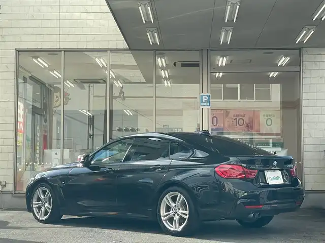 ＢＭＷ ４２０ｉ グランクーペ Mスポーツ 愛知県 2017(平29)年 12.1万km サファイアブラックP /当店買取/禁煙/1オナ//赤本革/Pシート/シートヒーター//純正HDDナビ/フルセグTV/CD/DVD/Bluetooth/USB//バックカメラ//インテリジェントセーフティ//レーンキープ/ブラインドスポットM/衝突軽減B//ハンズフリーパワーゲート//純正Mスポ18アルミ/ステアリング/エアロ//ミラー一体型ETC/LEDヘッド/Aライト/フォグ//アダプティブクルコン/Aストップ//ISOFIX/パドルシフト//保証書/取説