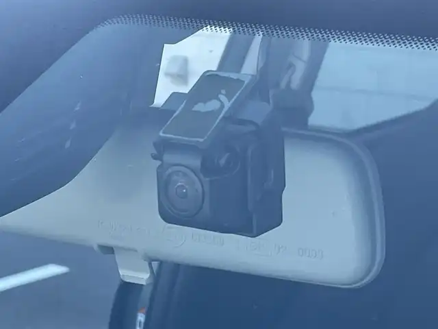 スズキ スイフト スポーツ 群馬県 2019(令1)年 6.6万km プレミアムシルバーメタリック ワンオーナー/純正ディーラーOPナビ/CD・DVD・SD・USB/Bluetooth・フルセグ/バックカメラ/クルーズコントロール/パドルシフト/ビルトインETC/ナビ連動ドライブレコーダー/シートヒーター/LEDヘッドライト/ヘッドライトガーニッシュ/横滑り防止装置/レーンキープアシスト/衝突軽減ブレーキ/取説・保証書/スマートキー×2