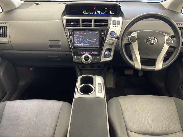 トヨタ プリウス α G 群馬県 2013(平25)年 3.7万km ホワイトパールクリスタルシャイン ３列シート　アルパイン後席モニター　アルパイン8型ナビ　バックカメラ　フルセグTV　ETC　LEDヘッドライト　ステアリングリモコン　スマートキー　衝突被害軽減ブレーキ　クルーズコントロール　禁煙車