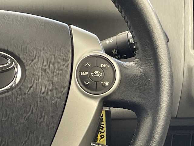 トヨタ プリウス α G 群馬県 2013(平25)年 3.7万km ホワイトパールクリスタルシャイン ３列シート　アルパイン後席モニター　アルパイン8型ナビ　バックカメラ　フルセグTV　ETC　LEDヘッドライト　ステアリングリモコン　スマートキー　衝突被害軽減ブレーキ　クルーズコントロール　禁煙車