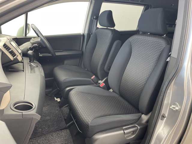 ホンダ フリード スパイク G ジャストセレクション 兵庫県 2011(平23)年 5.5万km アラバスターシルバーメタリック ・リモコンキー/・HIDヘッドライト/・オートライト/・社外１４インチアルミホイール/・フロアマット/・ドアバイザー/・ABS