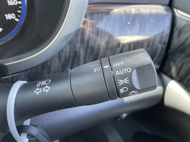 日産 エルグランド 250ハイウェイスター プレミアム 茨城県 2014(平26)年 5万km ファントムブラック 社外ナビ/　　TV/DISC/USB/ipod/VTR/AM/FM/HDMI/パワーシート/シートヒーター/シートメモリ/クルーズコントロール/両側電動ドア/MTモードAT/前方ドラレコ/社外マフラー/オットマン/バックカメラ/純正アルミホイール18インチ