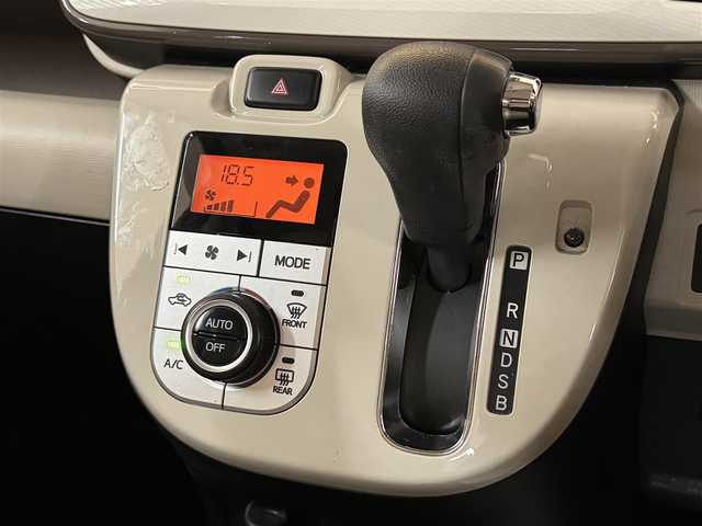 ダイハツ ムーヴ キャンバス X LTD メイクアッフ SA Ⅱ 愛知県 2017(平29)年 6.7万km スムースグレーマイカメタリック/プラムブラウンクリスタルマイカ 2トーン (株)IDOMが運営する【じしゃロン名古屋鳴海店】の自社ローン専用車両になります。こちらは現金またはオートローンご利用の価格です。自社ローンご希望の方は別途その旨お申し付けください。/スマートアシスト/・衝突軽減ブレーキ/・車線逸脱警報/社外SDナビ/・フルセグTV/・Bluetooth/・DVD/CD/SD/USB/・FM/AM/両側パワースライドドア/ステアリングスイッチ/アイドリングストップ/オートライト/フォグランプ/プッシュスタート/スマートキー/純正フロアマット/純正ドアバイザー/電動格納ミラー/横滑り防止機能