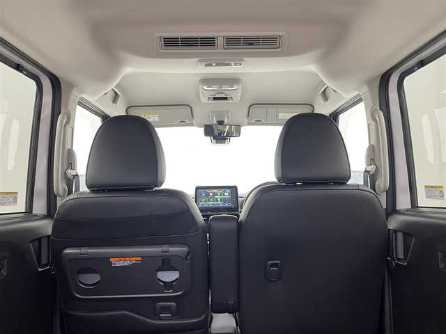 三菱 デリカミニ T プレミアム 埼玉県 2025(令7)年 0.1千km アメジストブラック/シルキーホワイト 届出済未使用車　純正９インチディスプレイオーディオ　マイパイロット　レーダークルーズコントロール　両側パワースライドドア　ステアリングヒーター　シートヒーター　オートホールド　純正アルミ　ＬＥＤライト