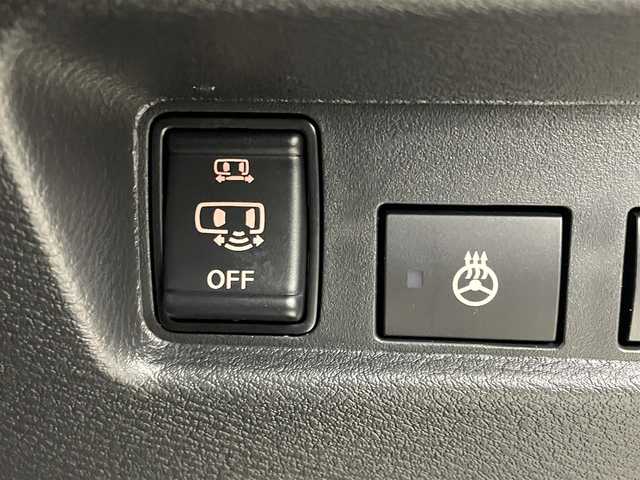 三菱 デリカミニ T プレミアム 埼玉県 2025(令7)年 0.1千km アメジストブラック/シルキーホワイト 届出済未使用車　純正９インチディスプレイオーディオ　マイパイロット　レーダークルーズコントロール　両側パワースライドドア　ステアリングヒーター　シートヒーター　オートホールド　純正アルミ　ＬＥＤライト