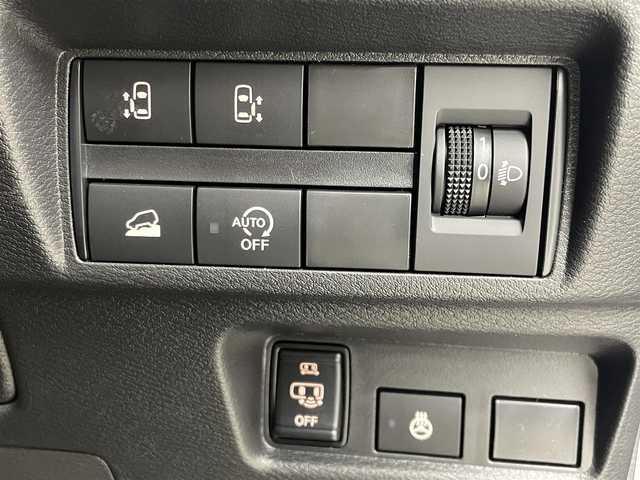 三菱 デリカミニ T プレミアム 埼玉県 2025(令7)年 0.1千km アメジストブラック/シルキーホワイト 届出済未使用車　純正９インチディスプレイオーディオ　マイパイロット　レーダークルーズコントロール　両側パワースライドドア　ステアリングヒーター　シートヒーター　オートホールド　純正アルミ　ＬＥＤライト