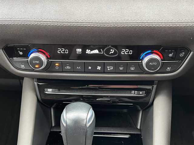 マツダ マツダ６ワゴン XD Lパッケージ 栃木県 2020(令2)年 8.4万km スノーフレイクホワイトパールマイカ 純正ナビ/Bluetooth　CD　DVD/フルセグ　TV/バックカメラ/BOSEサウンドシステム/・i-ACTIVSENSE/・スマートブレーキサポート/・スマートシティブレーキサポート/・車間認知支援システム/・ブラインドスポットモニター/・レーンキープアシストシステム/・交通標識認識システム/・ドライバーアテンションアラート/・車線逸脱警報/・車線逸脱抑制機能/・横滑り防止機能/・コーナーセンサー/パワーシート/シートヒーター/シートクーラー/ハンドルヒーター/電子パーキングブレーキ/オートブレーキホールド/ルーフレール/パドルシフト
