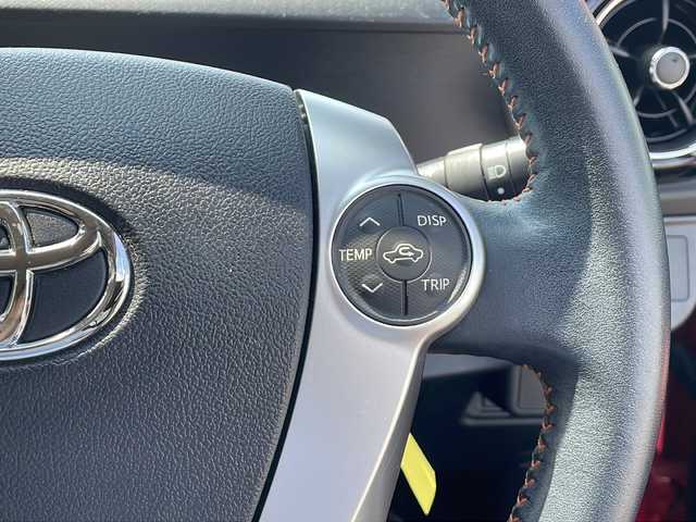 トヨタ アクア X－URBAN ソリッド 新潟県 2017(平29)年 7.7万km スーパーレッドⅤ ワンオーナー/ALPINE製ナビ:EX8V/バックカメラ/衝突軽減システム/レーンキープアシスト/オートマチックハイビーム/ルーフレール/純正アルミホイール/LEDヘッドライト/ETC/取扱説明書/保証書