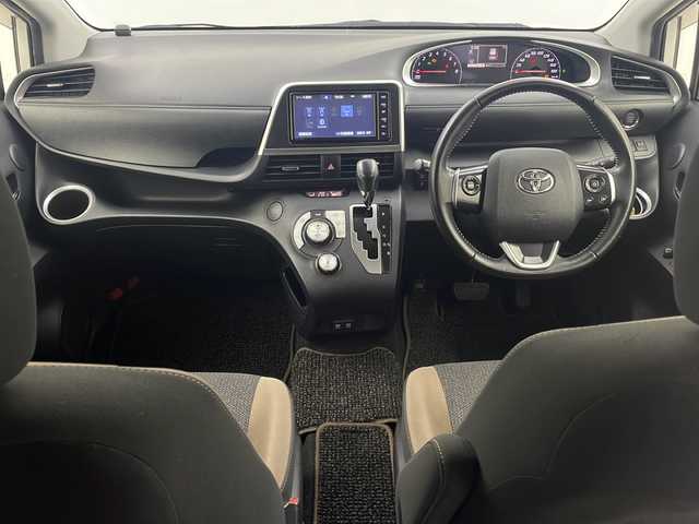トヨタ シエンタ ファンベースG 栃木県 2021(令3)年 4.1万km ホワイトパールクリスタルシャイン 純正ナビ/AM FM CD SD BT フルセグTV/ETC2.0/トヨタセーフティセンス/・レーンアシスト/・オートマチックハイビーム/・衝突軽減ブレーキ/全周囲カメラ/両側パワースライドドア/電動格納ミラー/オートエアコン/ステアリングスイッチ/プッシュスタート/スマートキー/コーナーセンサー/フロアマット