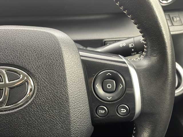 トヨタ シエンタ ファンベースG 栃木県 2021(令3)年 4.1万km ホワイトパールクリスタルシャイン 純正ナビ/AM FM CD SD BT フルセグTV/ETC2.0/トヨタセーフティセンス/・レーンアシスト/・オートマチックハイビーム/・衝突軽減ブレーキ/全周囲カメラ/両側パワースライドドア/電動格納ミラー/オートエアコン/ステアリングスイッチ/プッシュスタート/スマートキー/コーナーセンサー/フロアマット