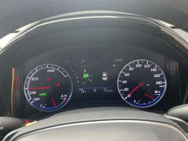 トヨタ クラウン ハイブリッド RS アドバンス 愛知県 2018(平30)年 6.8万km ホワイトパールクリスタルシャイン AIS検査実施済み　/　/パノラミックビューモニター　/黒革シート　/シートヒーター　/ベンチレーション　/ETC2.0 /セーフティセンス　/BSM /TコネクトSDナビゲーション　/フルセグ　/Blu-ray /DVD /Bluetooth/スーパーライブサウンドシステム　/三眼LEDヘッド　/雨滴感応ワイパー　/自動防眩インナーミラー　/カラーヘッドアップディスプレイ　/スマートキー　/説明書　/保証書　/スペアキー