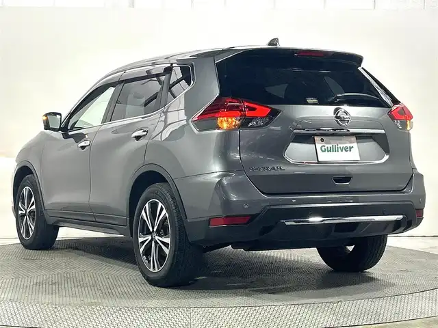 日産 エクストレイル 20Xi 大阪府 2020(令2)年 3.8万km ダークメタルグレー ProPILOT 革シート 純正ナビ(フルセグ/DVD再生/Bluetooth) 360カメラ ETC デジタルインナーミラー 衝突軽減 レーダークルコン クリアランスソナー BSM シートヒーター