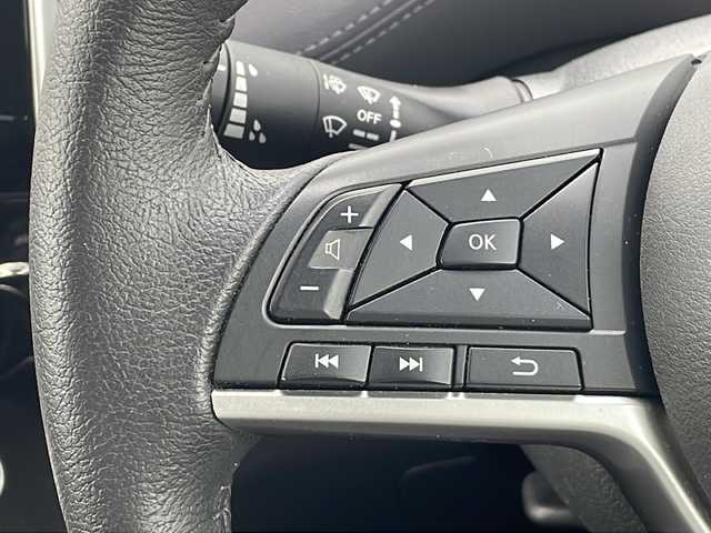 日産 セレナ e－パワー ハイウェイスター V 三重県 2021(令3)年 4.5万km ダイヤモンドブラック 純正10型ナビ/全周囲カメラ/両側パワースライドドア/純正デジタルインナーミラー/プロパイロット/ステアリングリモコン/BSM/ふらつき警報/オートライト/LEDヘッドライト/フォグライト/ビルトインETC/スペアキー/電動格納ミラー/禁煙車