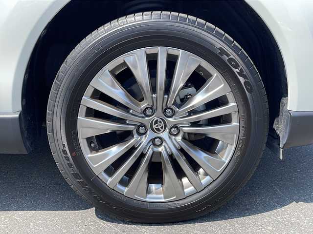 トヨタ ハリアー Z 道北・旭川 2020(令2)年 1万km ホワイトパールクリスタルシャイン ・４WD/・禁煙車/・純正SDナビBT/フルセグTV/Tコネクト/・JBLプレミアムサウンド/・パノラミックビューモニター/・電動リアゲート/・デジタルインナーミラー/・トヨタセーフティセンス/・ブラインドスポットモニター/・プリクラッシュセーフティ/・レーダークルーズコントロール/・レーンディパーチャーアラート/・アダプティブハイビームシステム/・プロアクティブドライビングアシスト/・LEDヘッドライト/フォグ/・ヘッドアップディスプレイ/・D席パワーシート/・ミラーヒーター/・雨滴感知式フロントワイパー/・オートライト/・革巻きステアリング/・ビルトインETC/・スペアキー