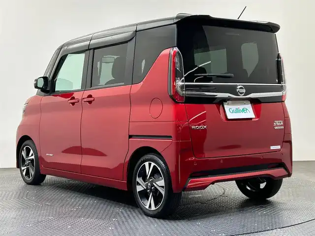 日産 ルークス HWS X プロパイロットED 愛媛県 2023(令5)年 0.8万km スパークリングレッド/ブラック 純正９インチナビ　/アラウンドビューモニター　/クルーズコントロール　/両側パワースライドドア　/純正フロアマット　/プロパイロット　/フルセグＴＶ　/純正ドライブレコーダー前後　/オートマチックハイビーム　/ＬＥＤ